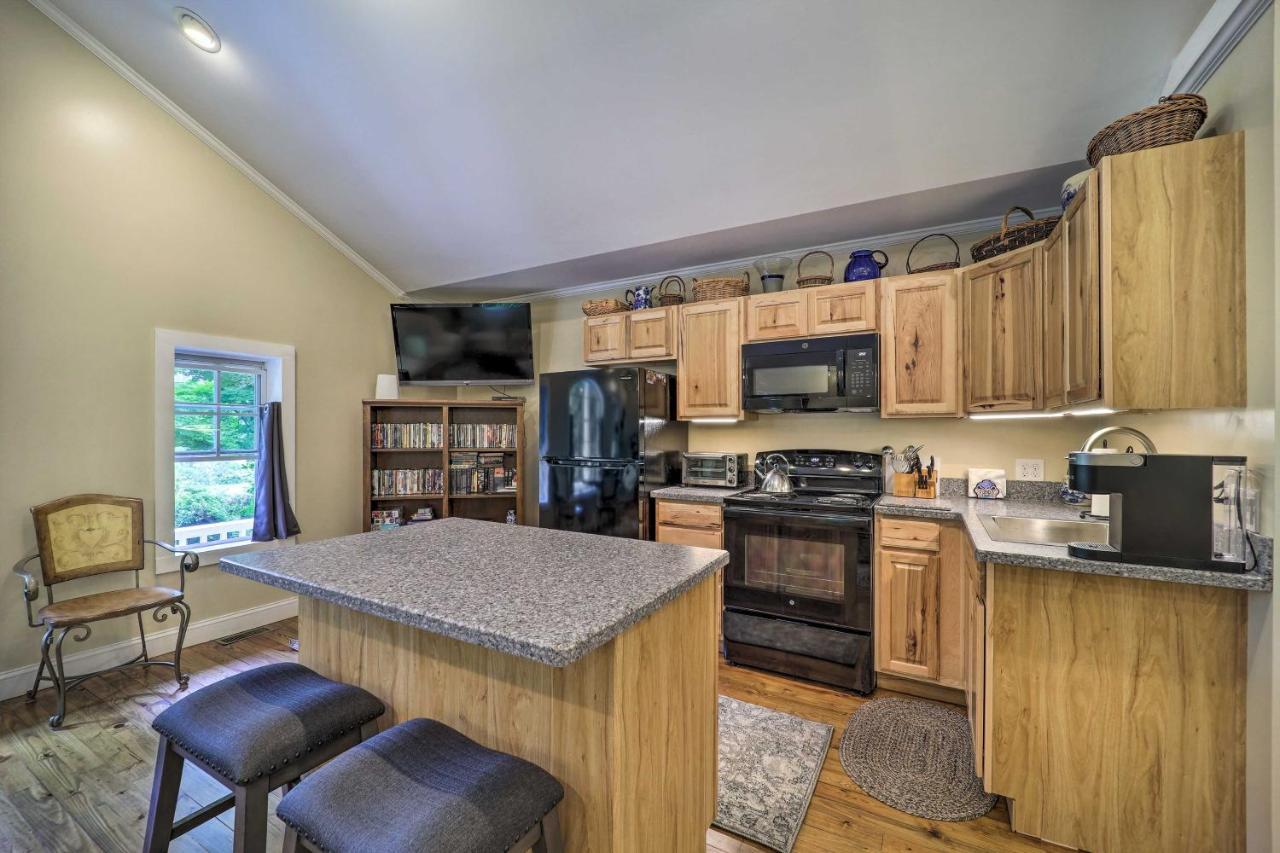 ווסט ג'פרסון Quiet Studio Escape About 2 Mi To Blue Ridge Parkway! מראה חיצוני תמונה